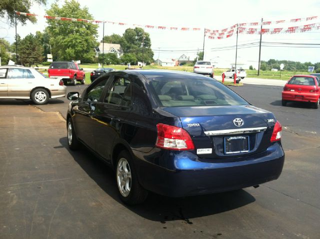 2008 Toyota Yaris SR5, New Clutch ,New Tune Up