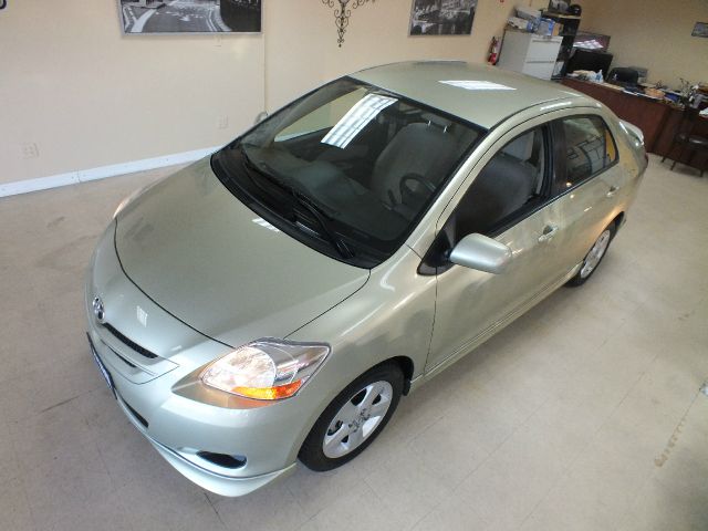 2008 Toyota Yaris Sport Utility 4D