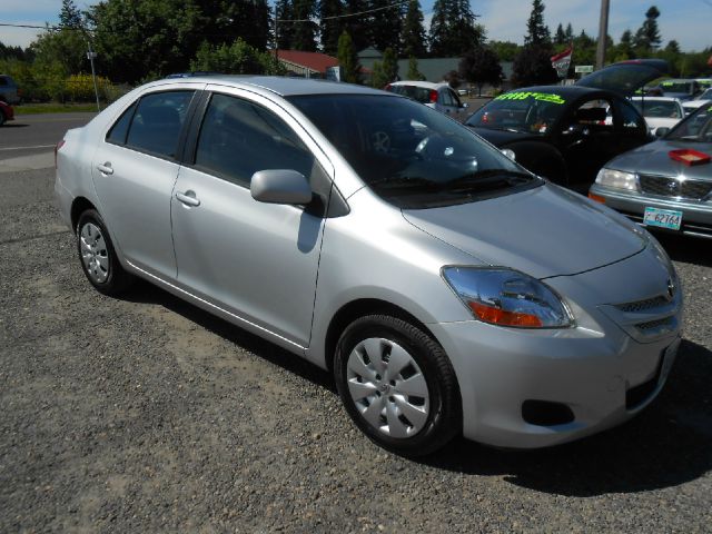 2008 Toyota Yaris 3.5tl W/tech Pkg