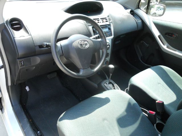 2008 Toyota Yaris EXT CAB 134.0 WORK Truck