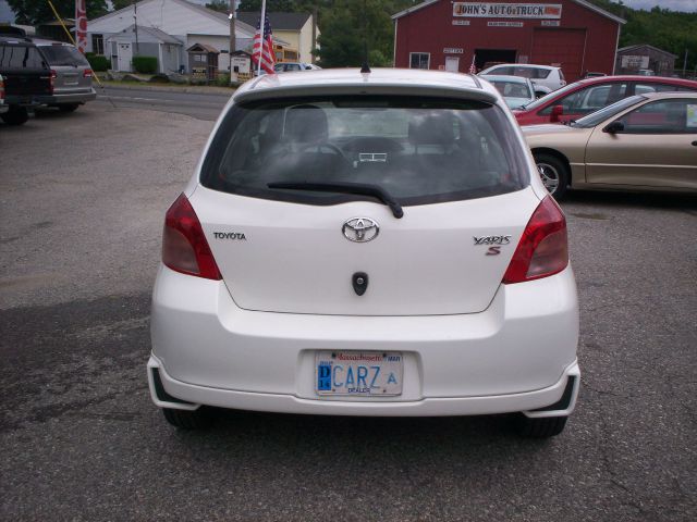 2008 Toyota Yaris GLS CONV