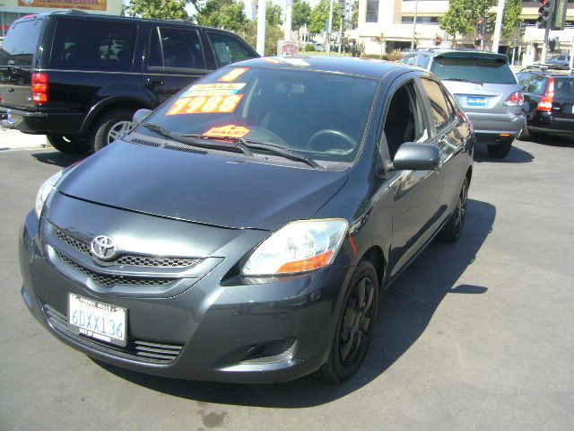 2008 Toyota Yaris 3.5tl W/tech Pkg