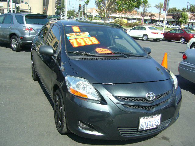 2008 Toyota Yaris 3.5tl W/tech Pkg