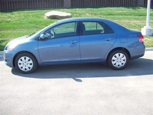 2009 Toyota Yaris Unknown