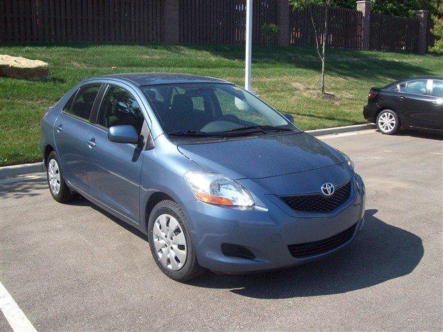 2009 Toyota Yaris Unknown