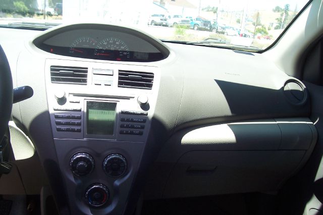 2009 Toyota Yaris AUTO GS