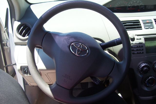 2009 Toyota Yaris AUTO GS