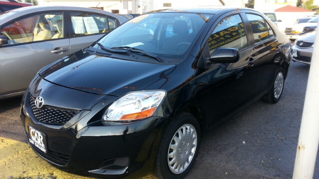 2010 Toyota Yaris AUTO GS