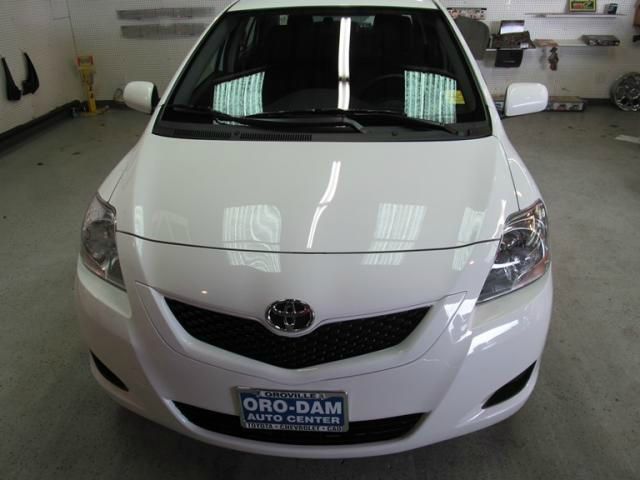 2012 Toyota Yaris 4DR 4WD Sport AT