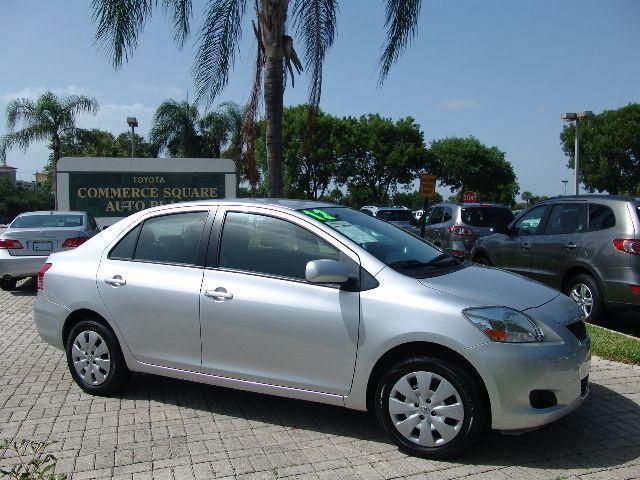 2012 Toyota Yaris Unknown