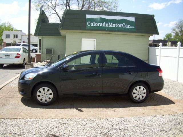 2012 Toyota Yaris 4DR 4WD Sport AT