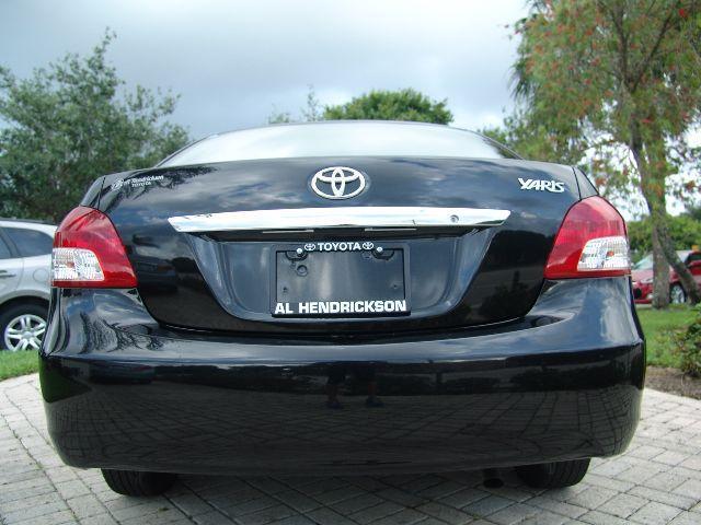 2012 Toyota Yaris Unknown