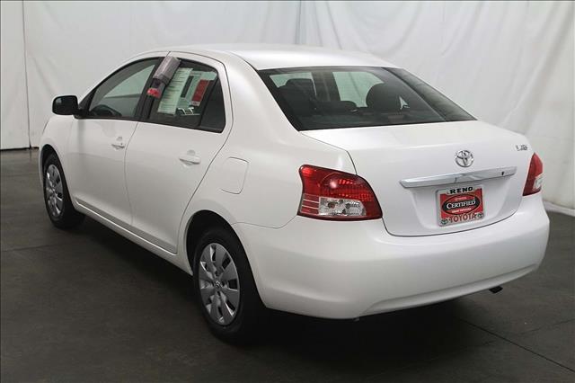 2012 Toyota Yaris Base