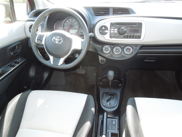 2012 Toyota Yaris SE 4 Motion AWD