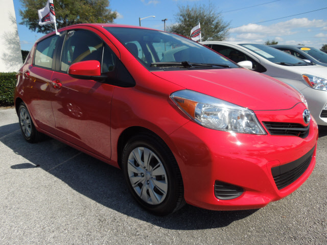 2012 Toyota Yaris SE 4 Motion AWD