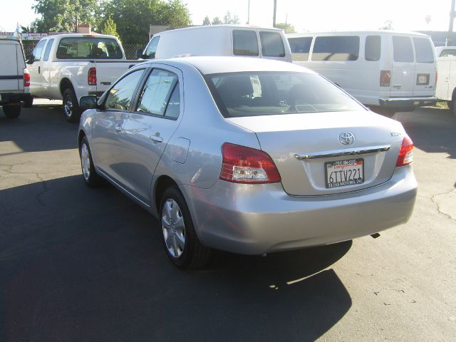 2012 Toyota Yaris 4DR 4WD Sport AT