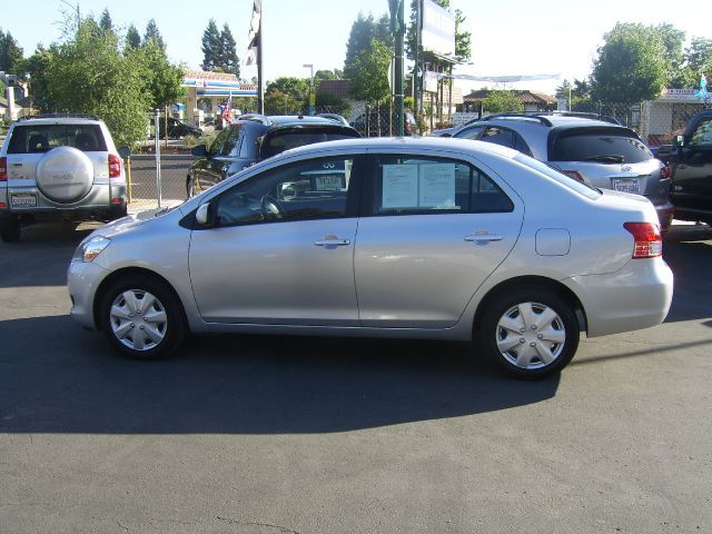 2012 Toyota Yaris 4DR 4WD Sport AT