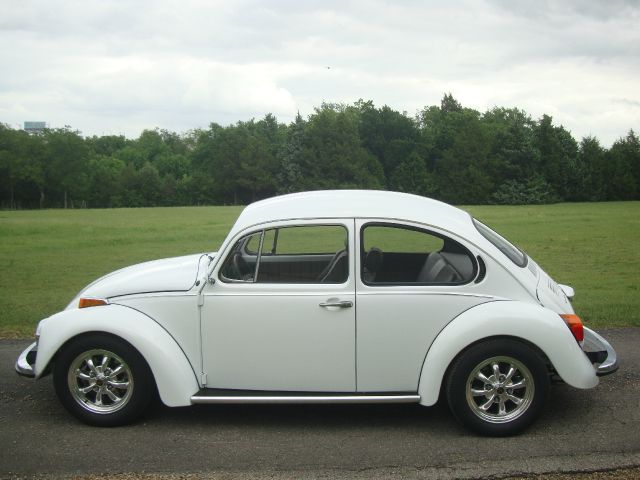 1973 Volkswagen Beetle SR5 Truck