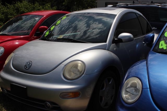 2001 Volkswagen Beetle 4dr 112 WB AWD