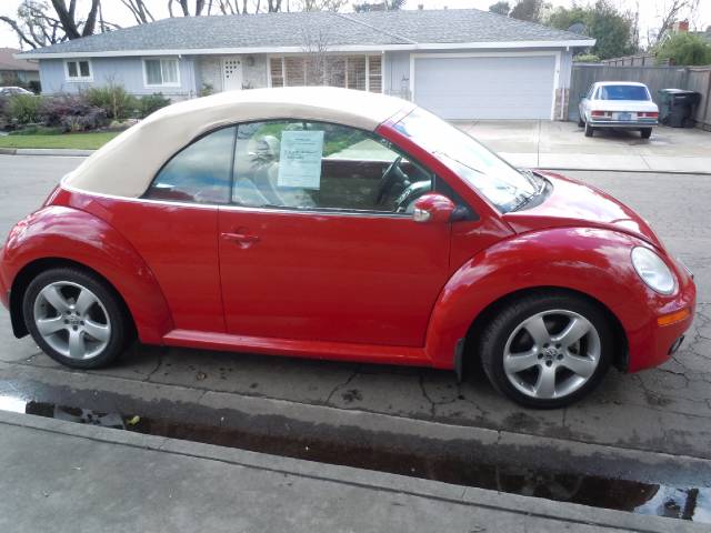 2006 Volkswagen Beetle Unknown