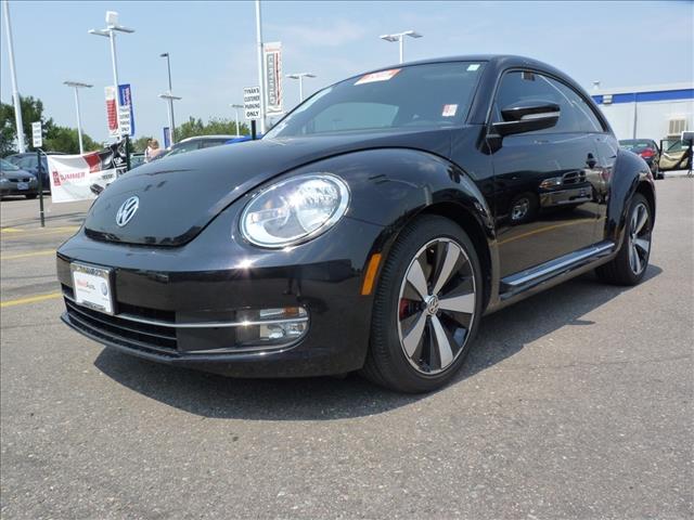 2012 Volkswagen Beetle Deluxe Hardtop Convertible