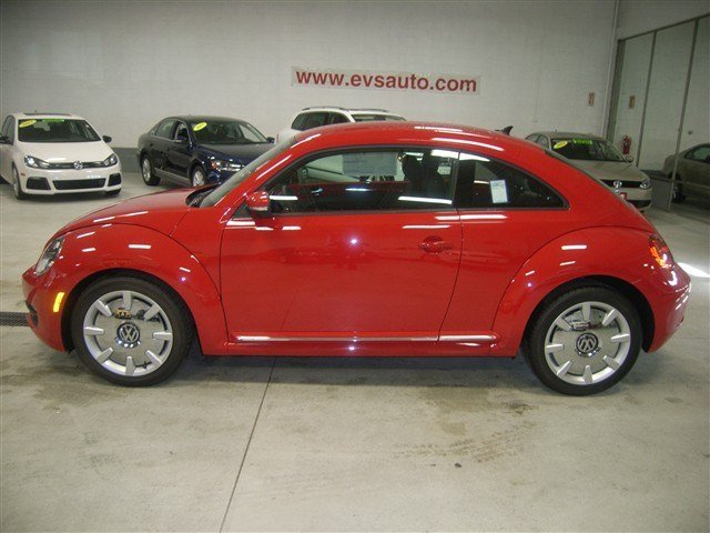 2012 Volkswagen Beetle GS-R