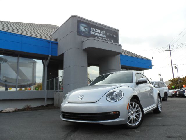 2012 Volkswagen Beetle 4X4 Crew Cab Super Duty Lariat