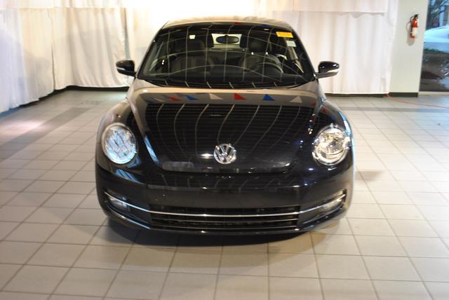 2013 Volkswagen Beetle 5dr HB Man Rio5 SX