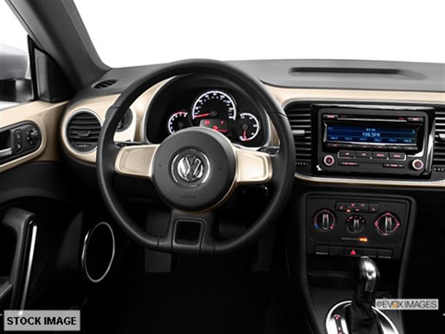 2013 Volkswagen Beetle Reg Cab 118 WB