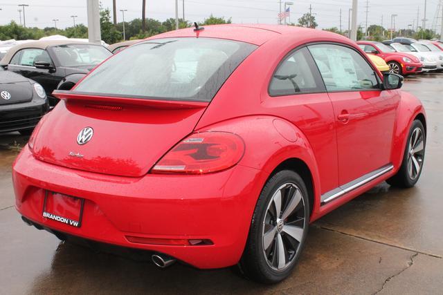 2013 Volkswagen Beetle 5dr HB Man Rio5 SX