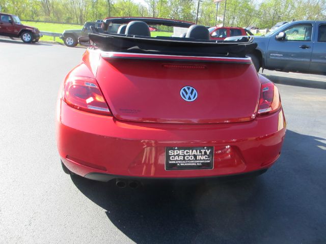 2013 Volkswagen Beetle Limited Wagon