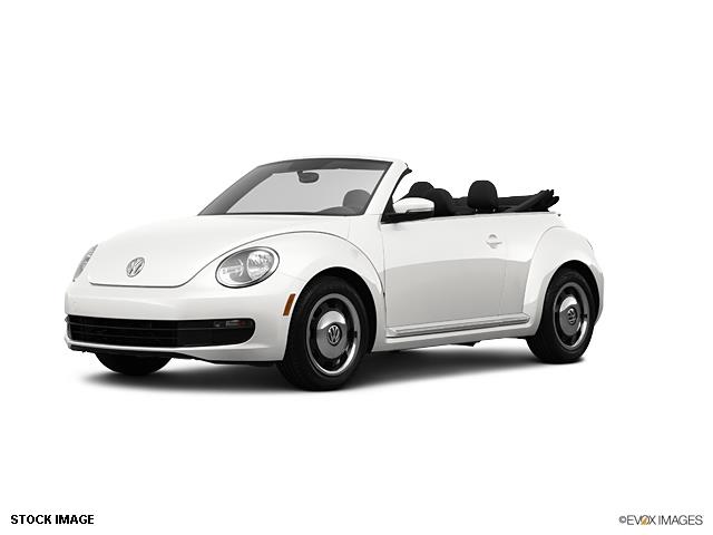 2013 Volkswagen Beetle Reg Cab 118 WB