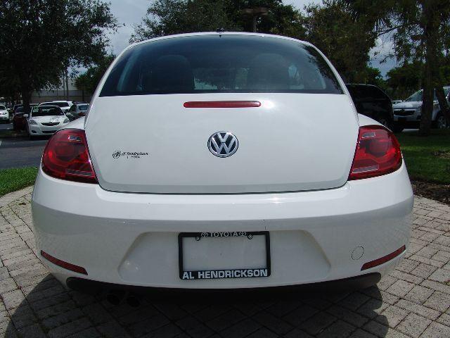 2013 Volkswagen Beetle Limited Wagon