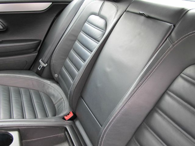 2009 Volkswagen CC LE 4x43rd Row Leather