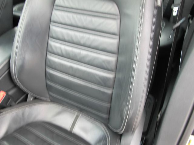 2009 Volkswagen CC LE 4x43rd Row Leather