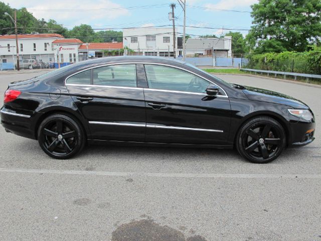 2009 Volkswagen CC LE 4x43rd Row Leather