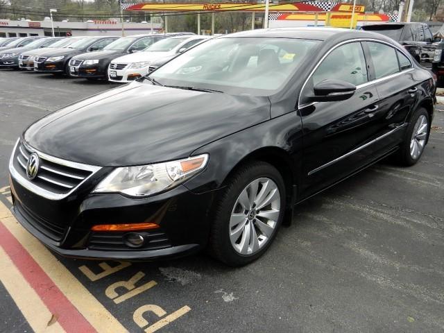 2010 Volkswagen CC 2008 Kia LX