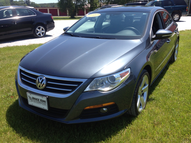 2010 Volkswagen CC LE 4x43rd Row Leather