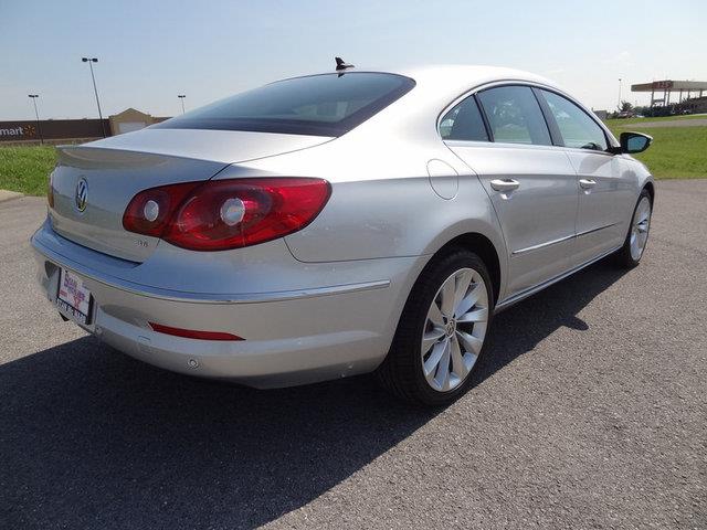 2010 Volkswagen CC 4DR SDN SE-R AT