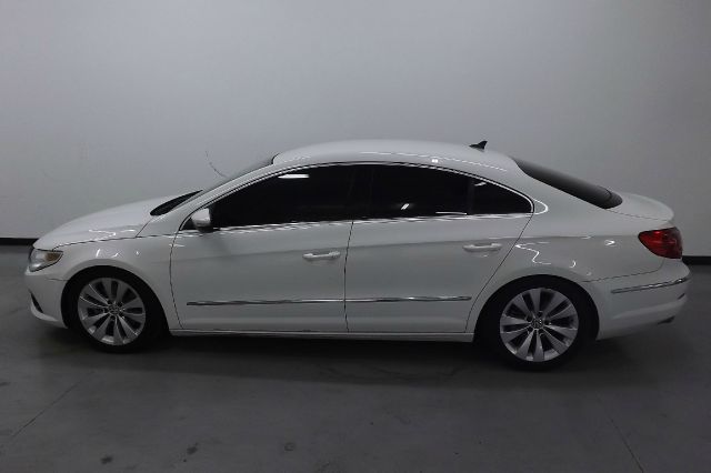 2010 Volkswagen CC GSX