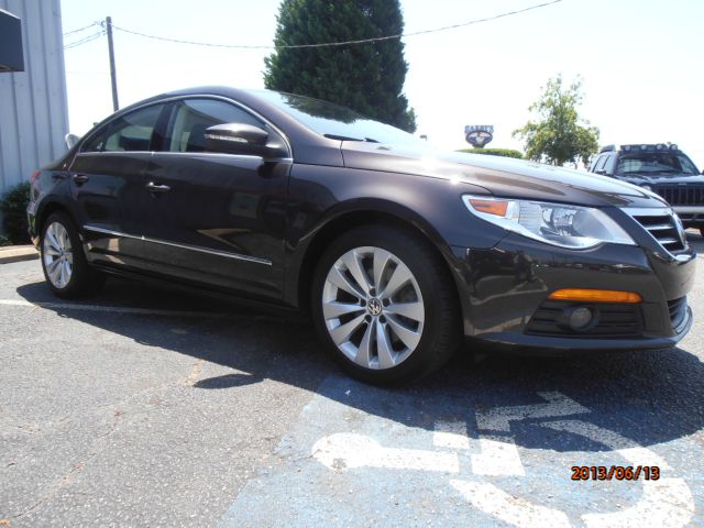 2010 Volkswagen CC SE 4X4 3RD ROW