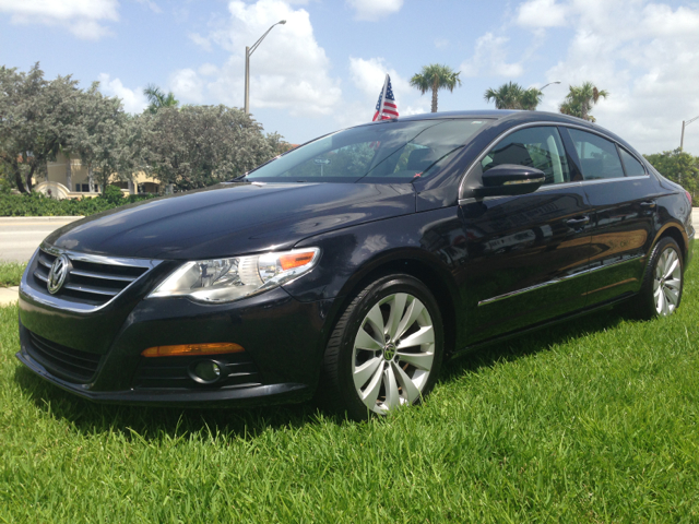 2010 Volkswagen CC SE 4X4 3RD ROW