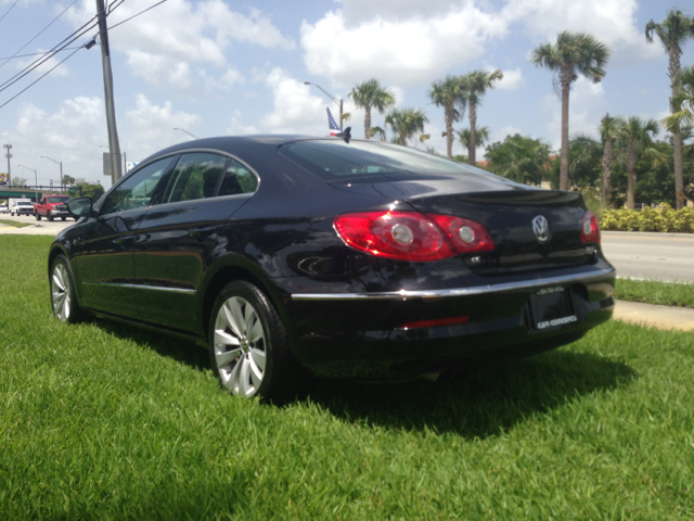 2010 Volkswagen CC SE 4X4 3RD ROW