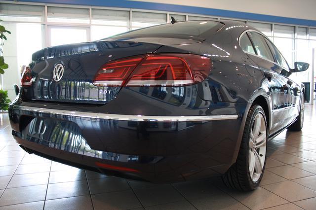 2013 Volkswagen CC GLS Convertible 2D