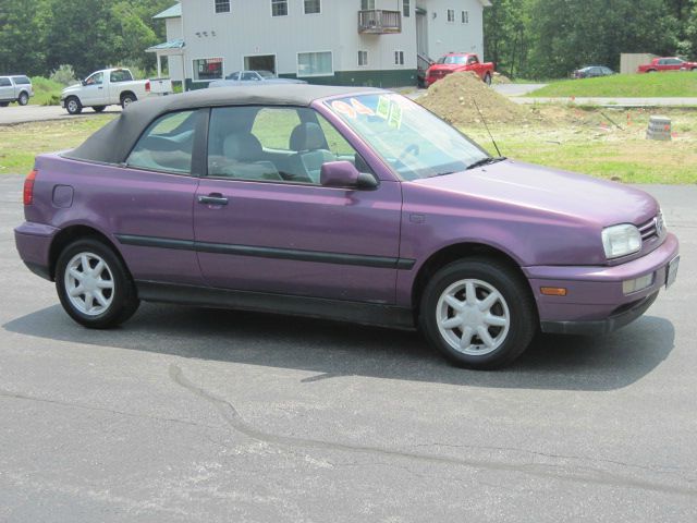 1995 Volkswagen Cabrio Base