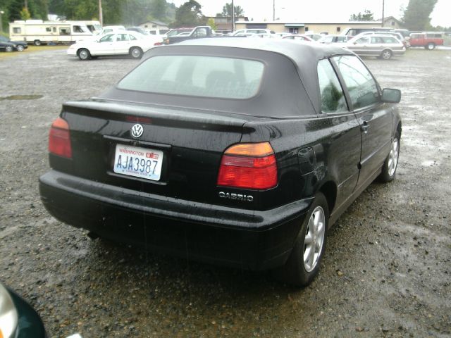 1996 Volkswagen Cabrio Base