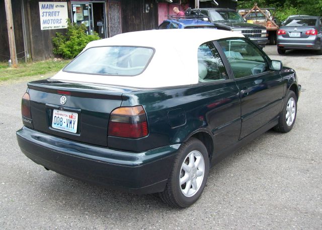 1998 Volkswagen Cabrio FWD 4dr Sport