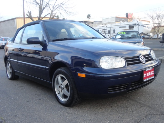 1999 Volkswagen Cabrio FWD 4dr Sport