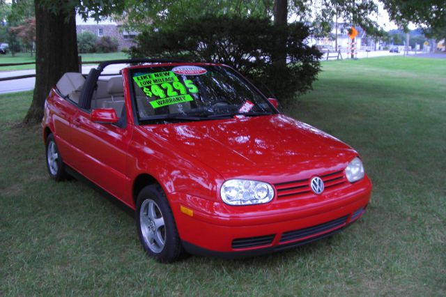 1999 Volkswagen Cabrio FWD 4dr Sport