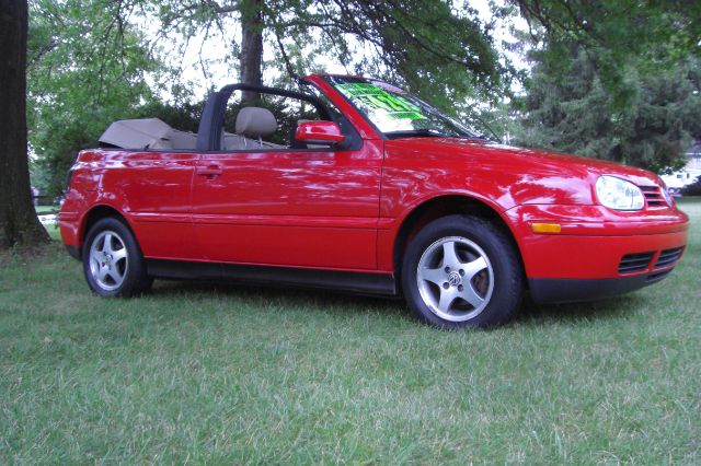 1999 Volkswagen Cabrio FWD 4dr Sport